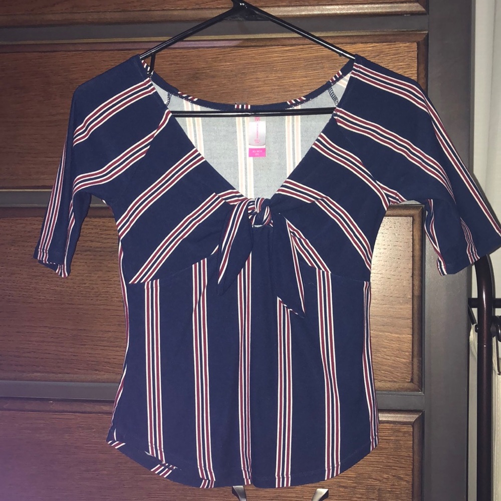 No Boundaries V-Neck